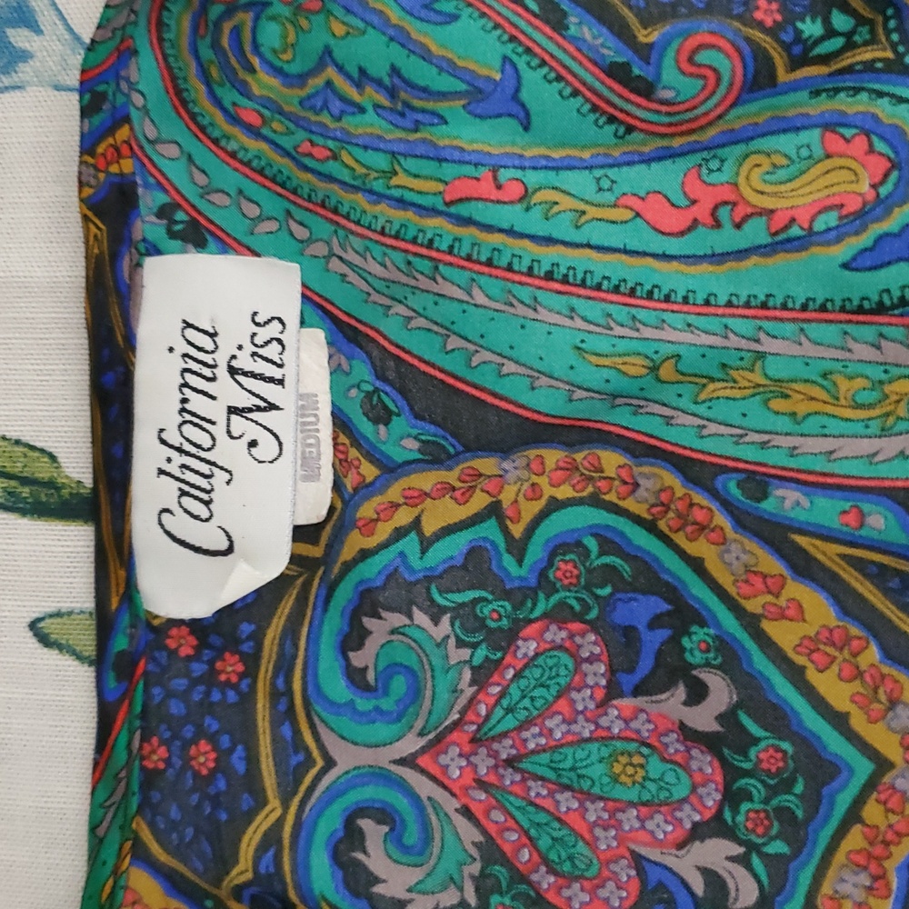 Vintage Calofornia Miss Open Front Soft & Silky Style Robe. Medium. - Picture 9 of 14